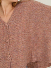 Strick - Cardigan mit V - Ausschnitt und Knöpfen - Blossom Hair & Fashion