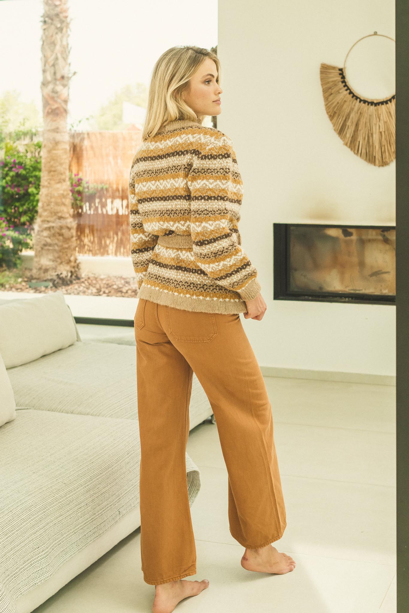 Strickjacke Damen im Jacquardmuster mit V - Ausschnitt - Blossom Hair & Fashion