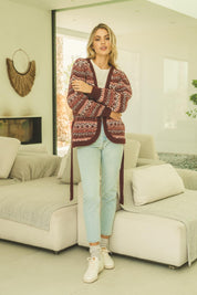 Strickjacke Damen mit Bindegürtel im Jacquardmuster - Blossom Hair & Fashion