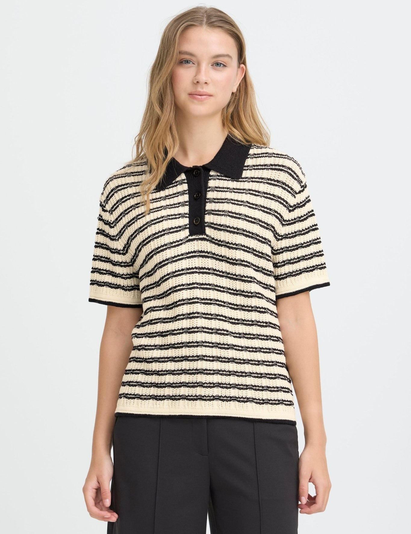 Strickpoloshirt mit Streifen in Schwarz Natur - Blossom Hair & Fashion