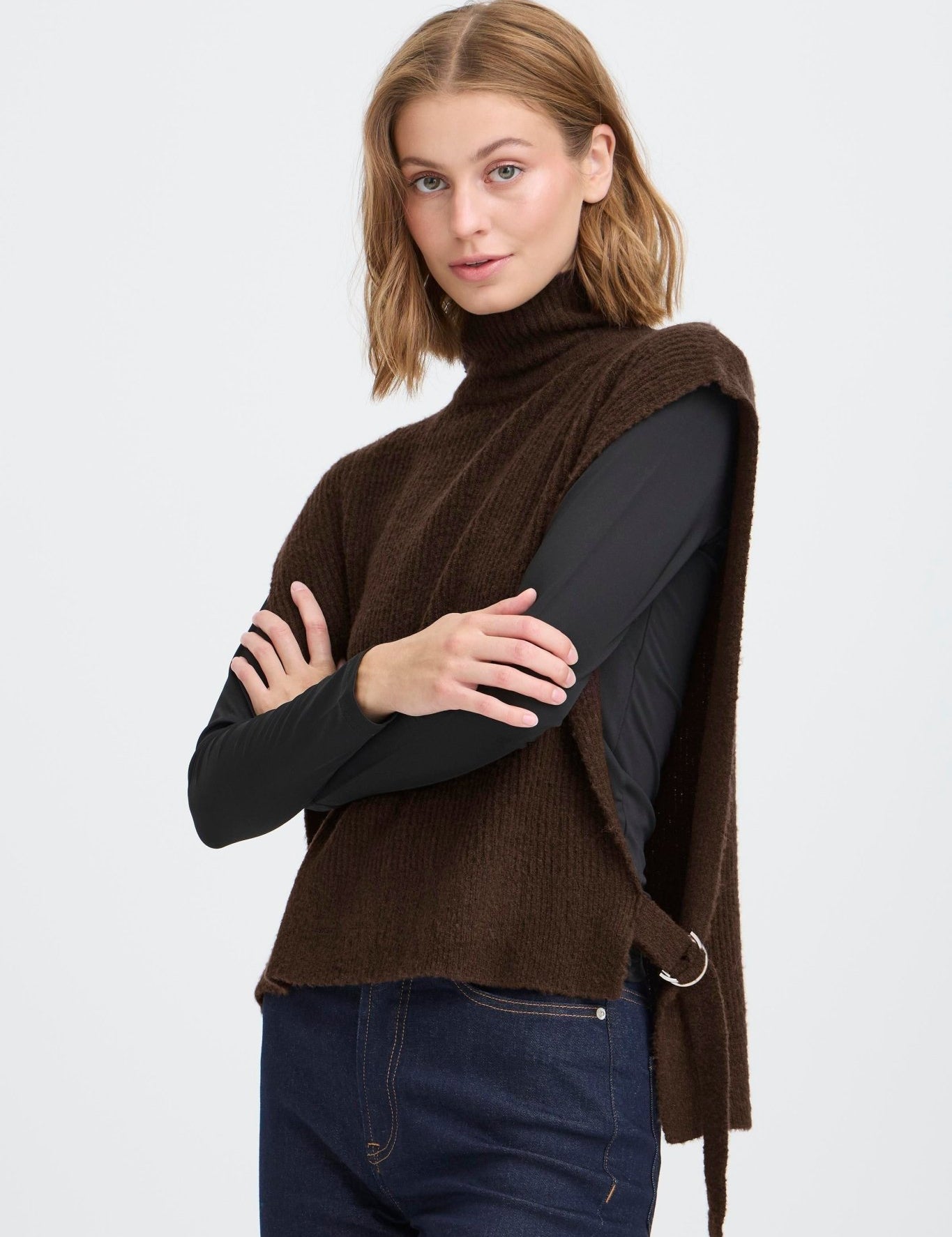 Strickponcho braun mit Rollkragen - Blossom Hair & Fashion