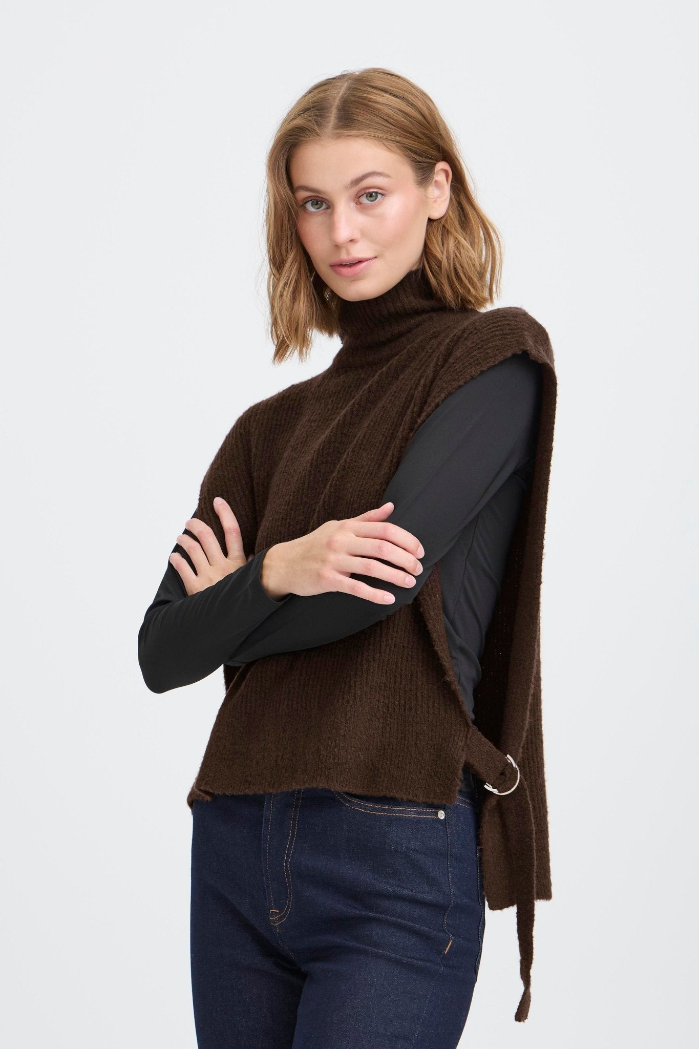 Strickponcho braun mit Rollkragen - Blossom Hair & Fashion