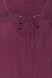 Top mit Spaghettiträgern in Hellblau oder Rot - Blossom Hair & Fashion