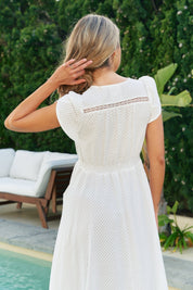 Weißes Maxikleid mit Knopfleiste und Spitze aus Baumwolle - Blossom Hair & Fashion