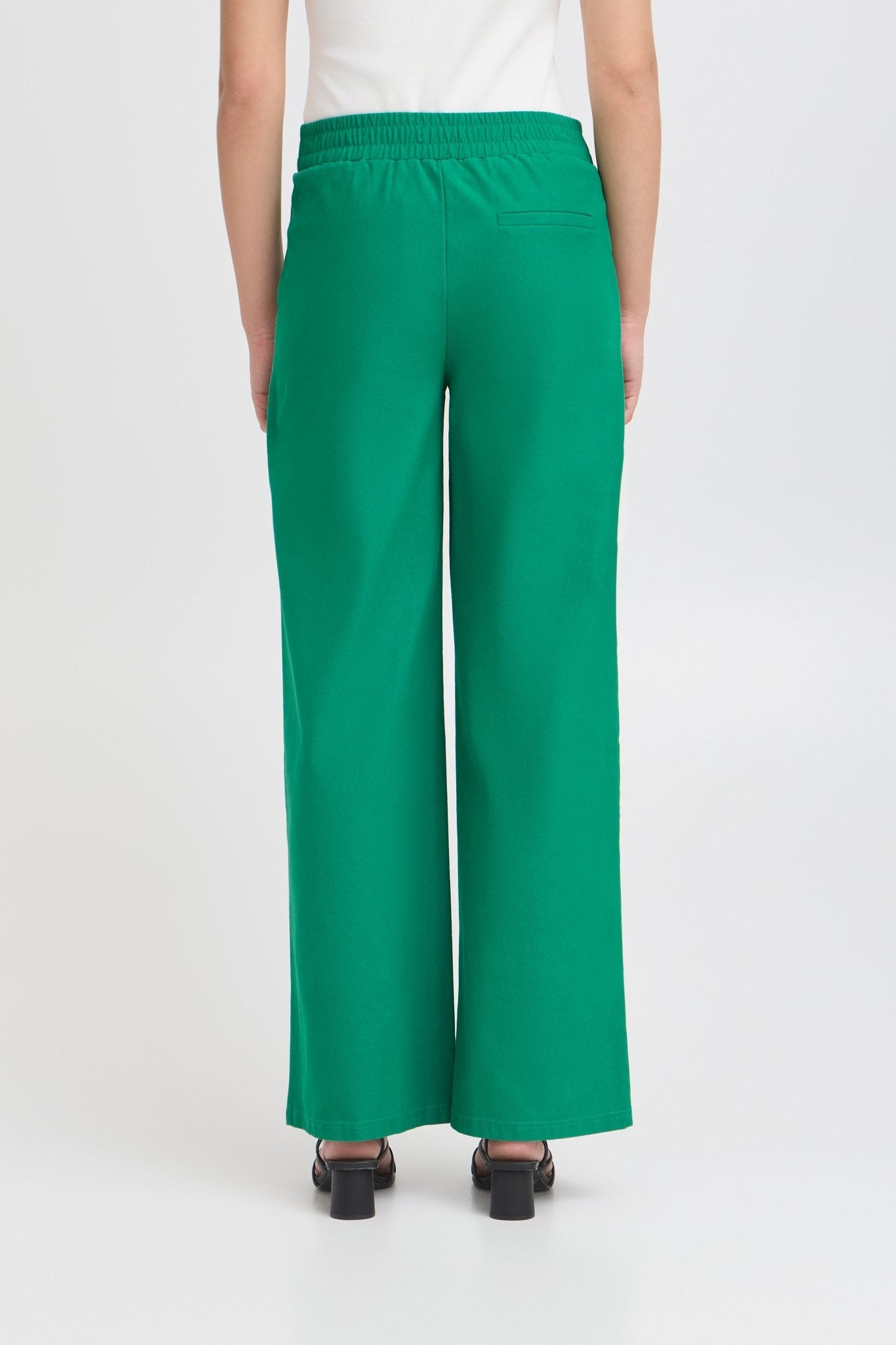 Weit geschnittene grüne Hose mit High - Waist - Blossom Hair & Fashion