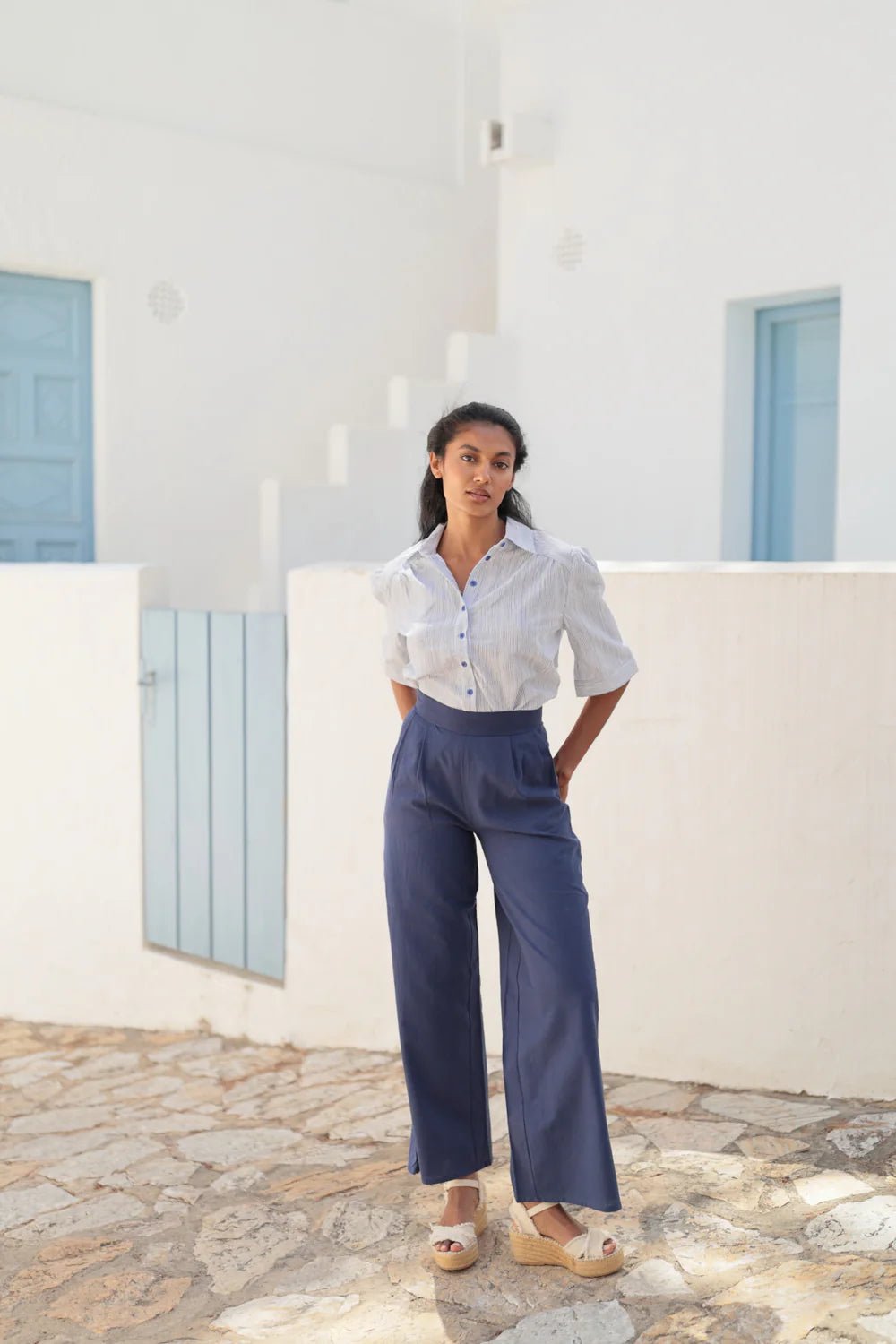 Weite Sommerhose aus Baumwolle in Weiß, Terracotta oder Beige - Blossom Hair & Fashion