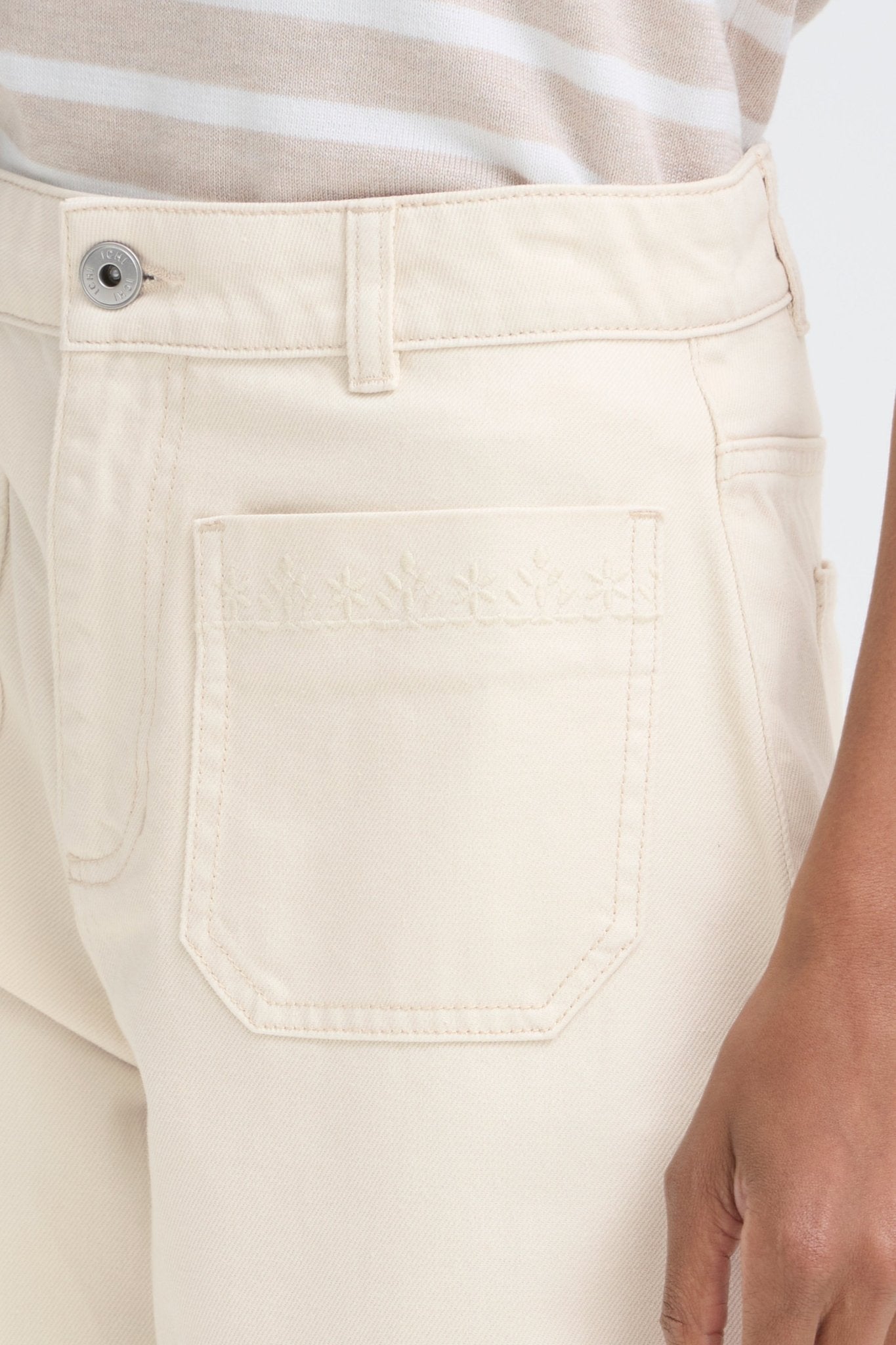 Wide Leg Hose in Creme mit geradem Bein - Blossom Hair & Fashion