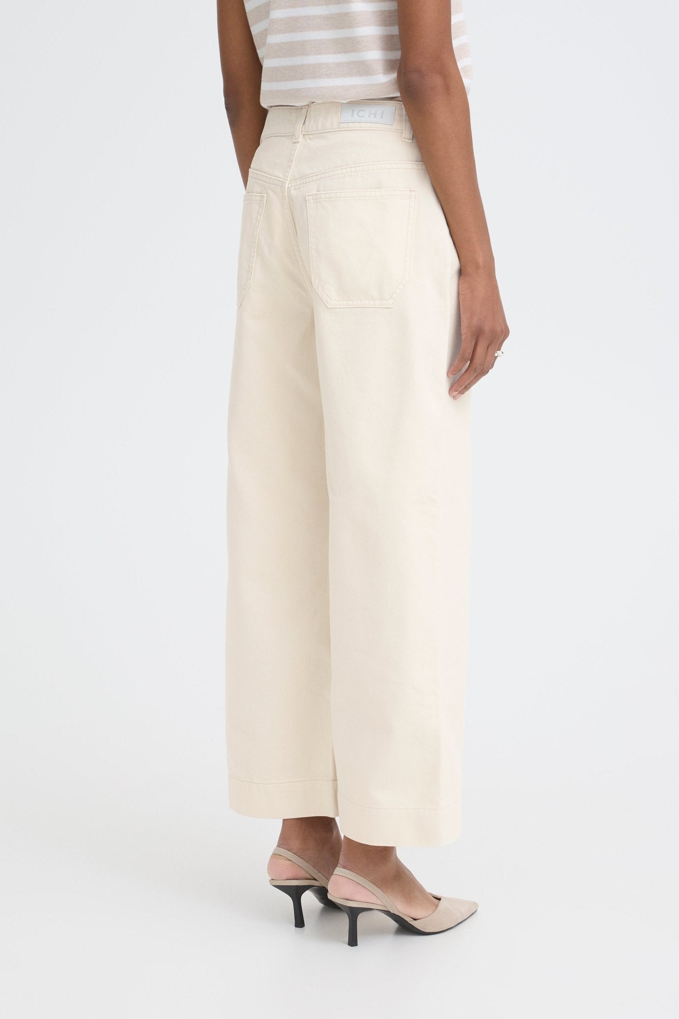 Wide Leg Hose in Creme mit geradem Bein - Blossom Hair & Fashion