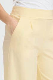 Wide Leg Hose in Pastellgelb oder blau mit hohem Bund - Blossom Hair & Fashion