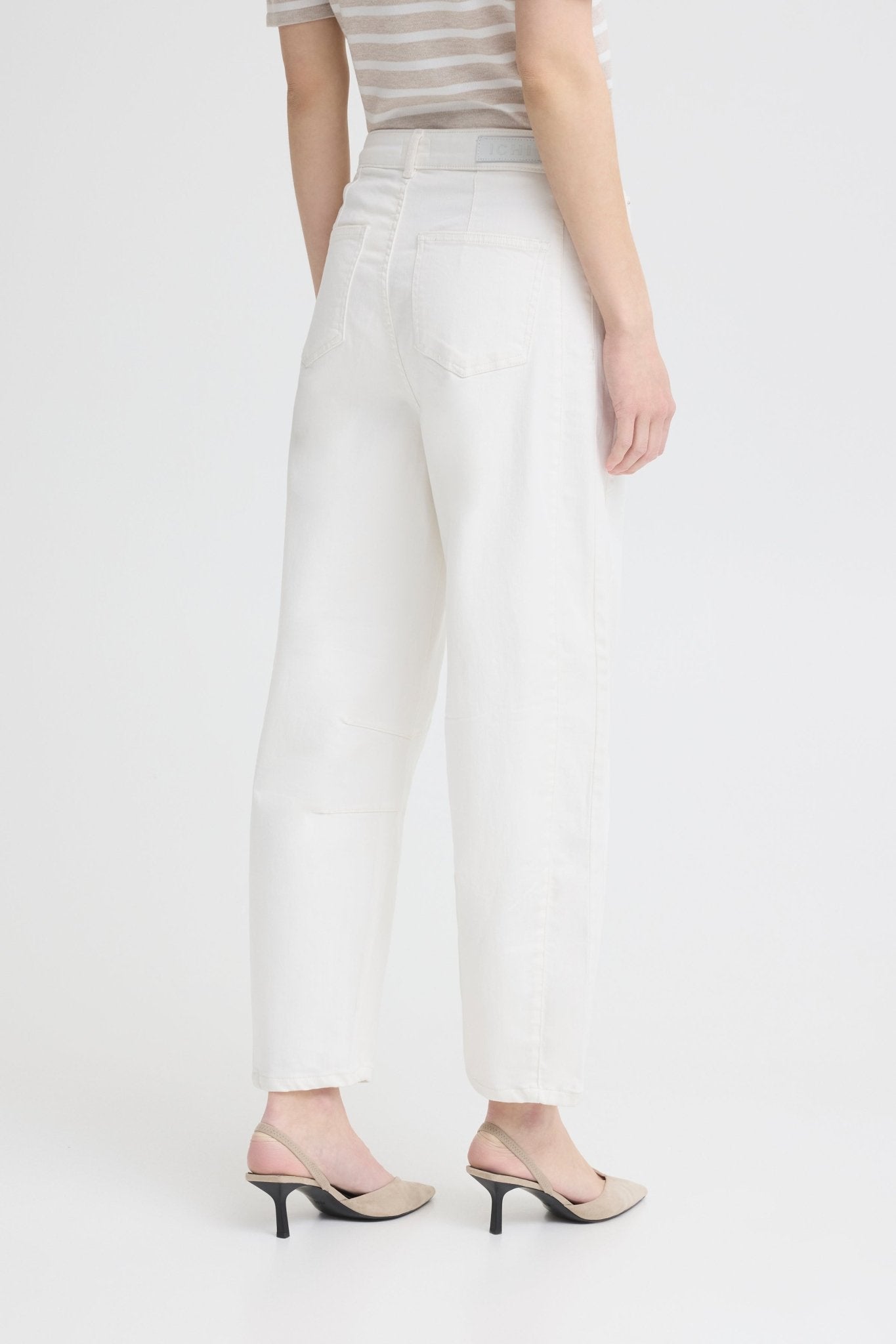 Wide Leg Jeans in Weiß mit geradem Bein - Blossom Hair & Fashion